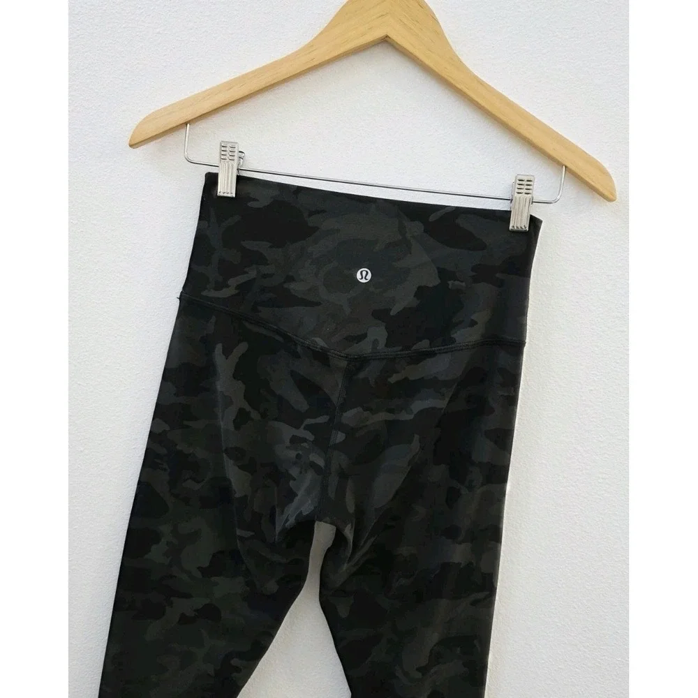 Lululemon Align Crop Leggings Women's Size 6 High Rise Green Camouflage